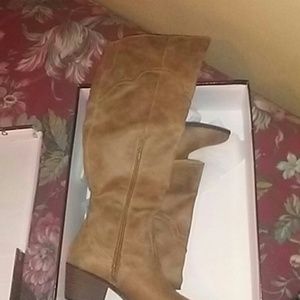 Womens knee high boots (Bata, Sand)